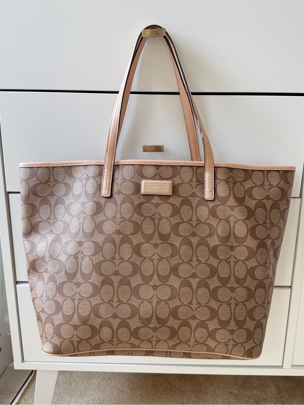 Coach Signature Tote in Tan and Khaki color